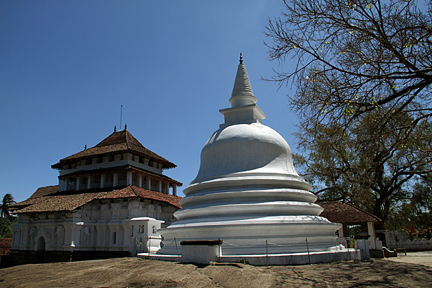 Lankatikale stupa