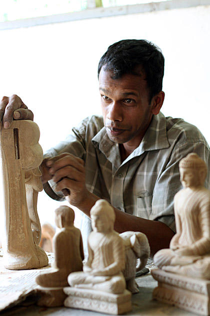 Wood worker Sri Lanka