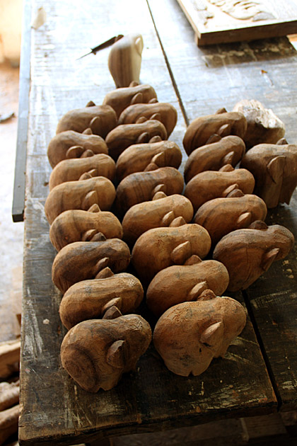 Wooden souvenirs Sir Lanka