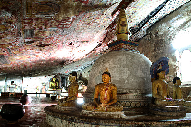 Read more about the article The Cave Temples of Dambulla