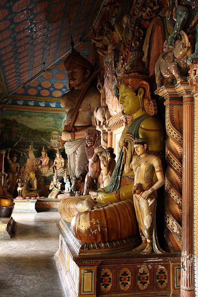 Read more about the article The Kitsch Madness of Wewurukannala Temple